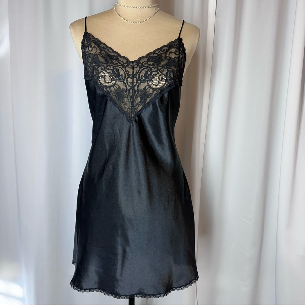 Vtg VAL‎ MODE Lingerie Black Satin Nightgown Slip Sz L Lace Sexy Pin Up 90s